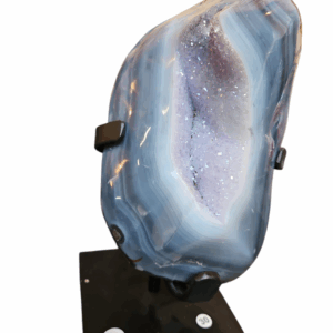 Agaat met Amethist op standaard 3.305gram 21cm nr.30