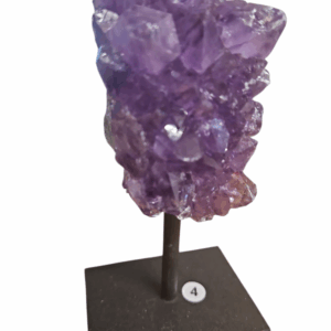 Amethist op standaard,  11-13CM nr.4