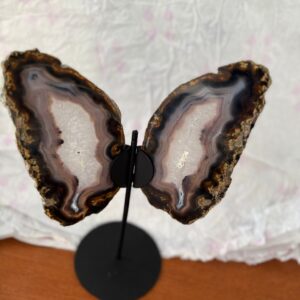 Agaat Vlinder op standaard 870gram nr.16