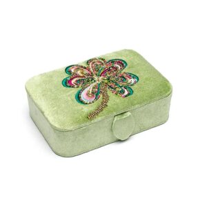 Sieraden / tarotdoos fluweel groen met klavertje vier