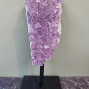 Amethist op standaard, 12-15CM nr. A20