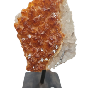 Ruwe citrien op standaard 631 gram nr. 70