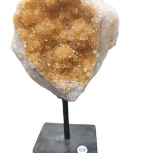 Ruwe citrien op standaard 698 gram nr. 69