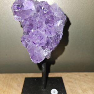Amethist op standaard, verschillende soorten 11-13CM nr.9