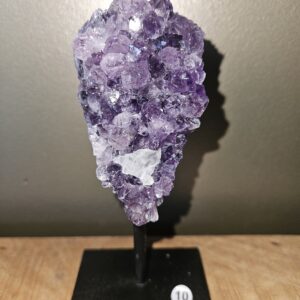 Amethist op standaard, verschillende soorten 11-13CM nr.10