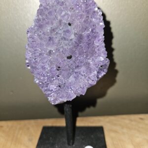 Amethist op standaard, verschillende soorten 11-13CM nr.33