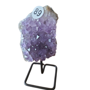 Amethist op pin nr.89