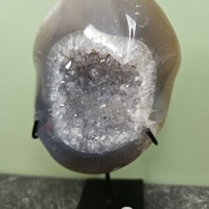 Agaat – Natuurlijk Mineraal op standaard nr. 36