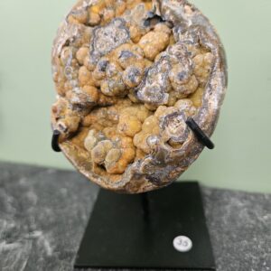 Agaat – Natuurlijk Mineraal op standaard nr. 35