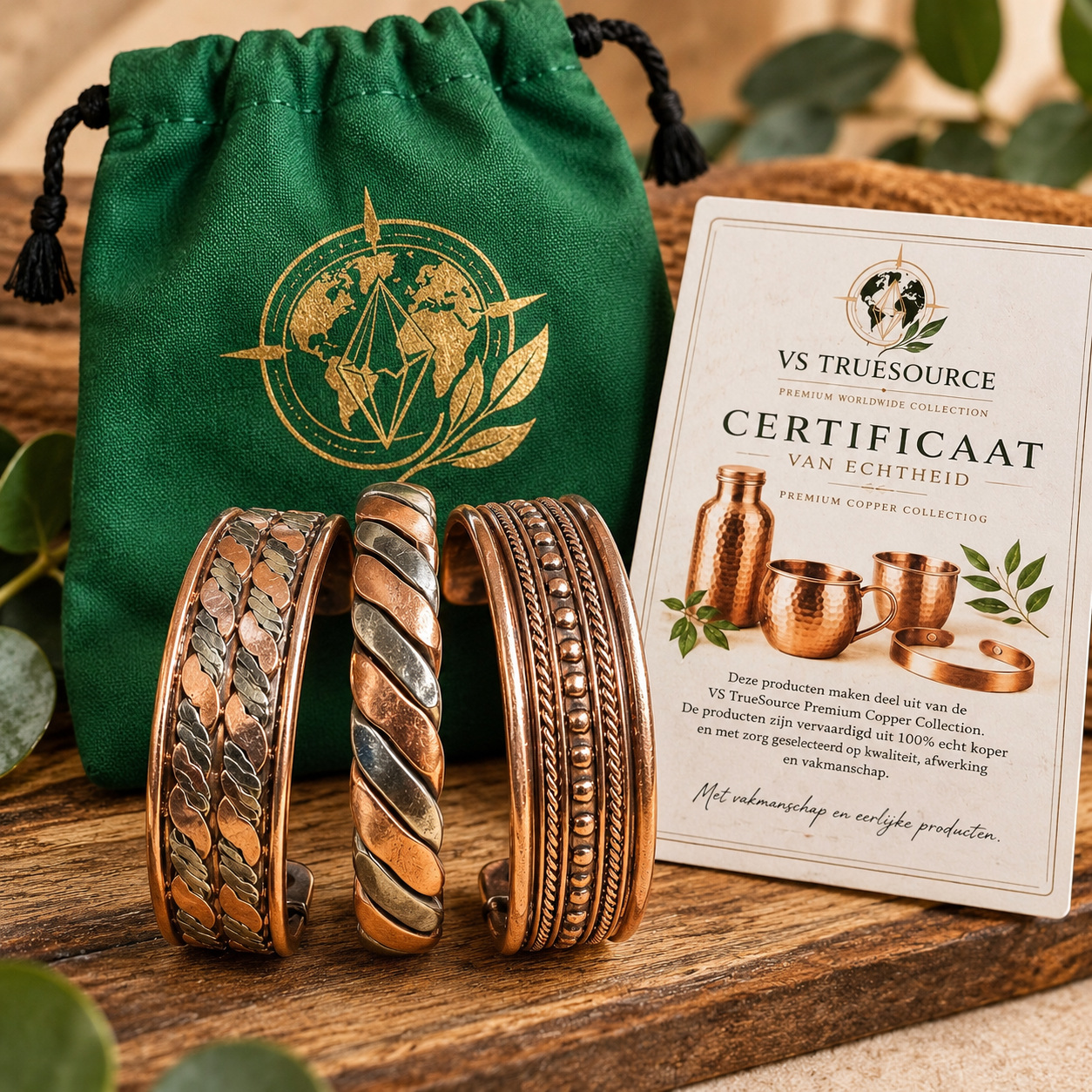 a_clean_well_lit_product_still_life_scene_studio Decoratieve koperen armbanden met verschillende patronen, gepresenteerd als productset.